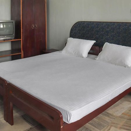 Spot On 49477 Hotel Galaxy Dimapur Exterior photo